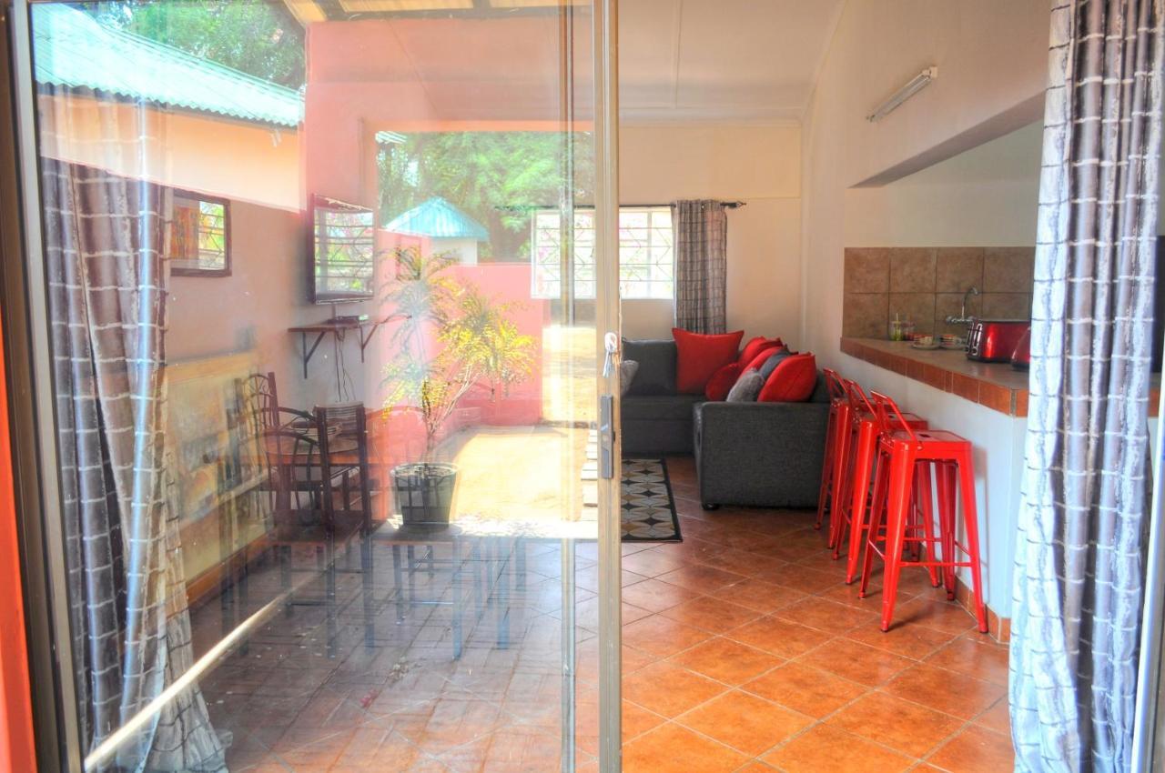 Butterfly Apartments Λίβινγκστον Εξωτερικό φωτογραφία
